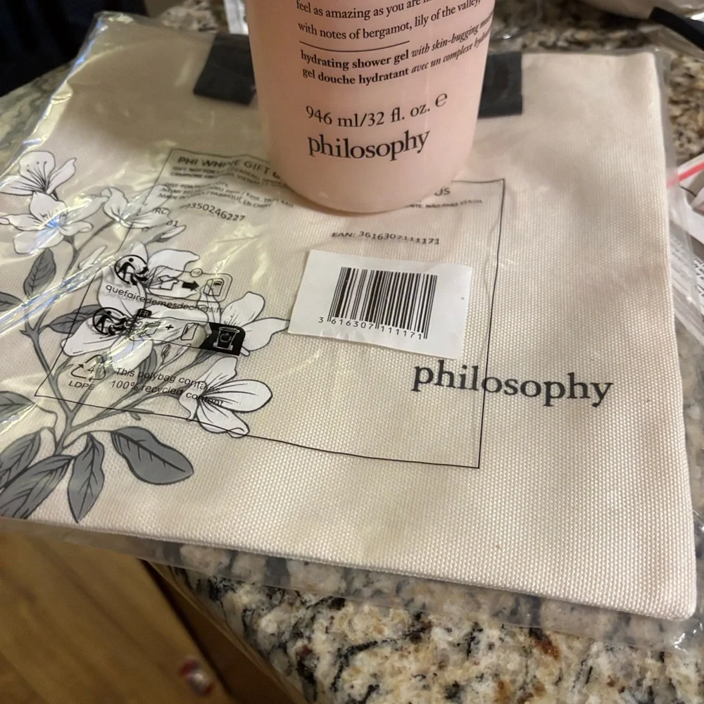 Adidas Cream and Black Tote Bag - Picture 2 of 6